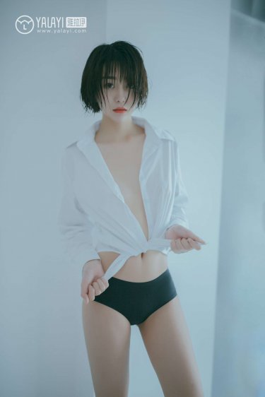 美女凸点